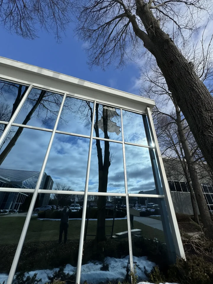 outside glass building panes replacement