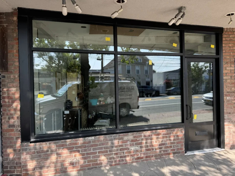 storefront glass installation